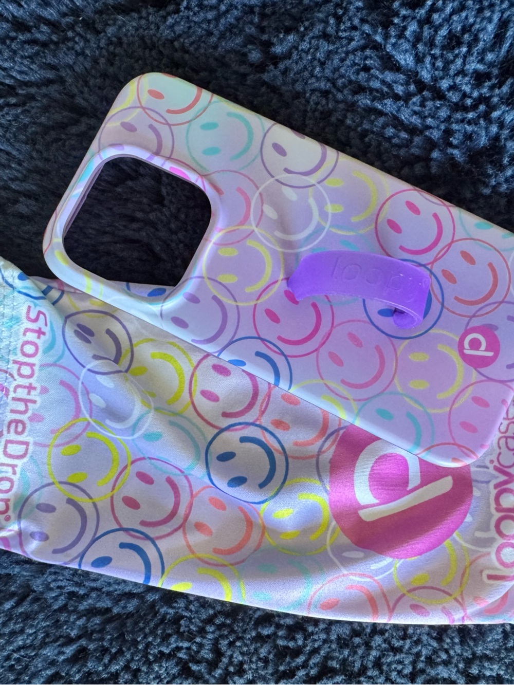 Assorted Blue iPhone 15 Pro Loopy Cases - Picture 3 of 7